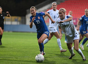 Srbija - Finska ženski fudbal (1).jpg
