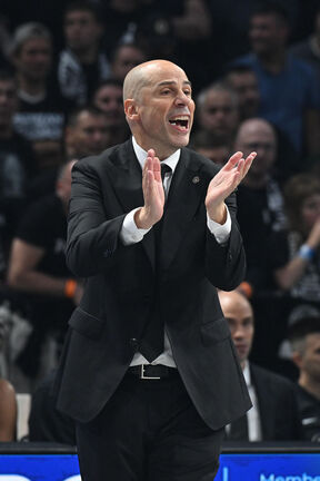 Partizan - Panatinaikos (1).jpg