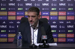 Ibon Navaro na konferenciji