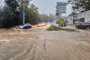 turska istanbul poplava (1).jpg