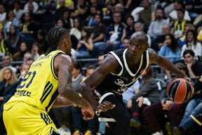 Fenerbahče - Partizan (1).jpg
