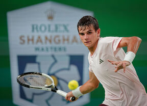 Danil Medvedev i Rafael Hodar (1).jpg
