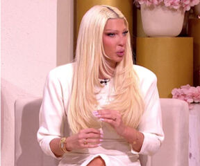Jelena Karleuša Magazin IN.jpg