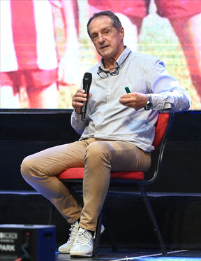 Faruk Hadzibegić (1).jpg