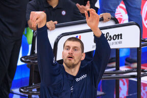 Nikola jokić, košarkaš Denvera.