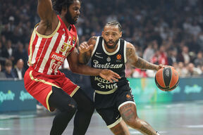 Crvena Zvezda - Partizan (1).jpg