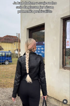 Anja Todorović glasanje.jpg