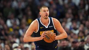 Nikola Jokić dodaje loptu saigraču