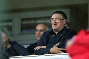 Ivica Tončev u loži FK Radnički Niš
