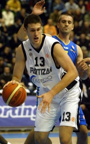 Partizan skinuo "skalp" Makabiju
