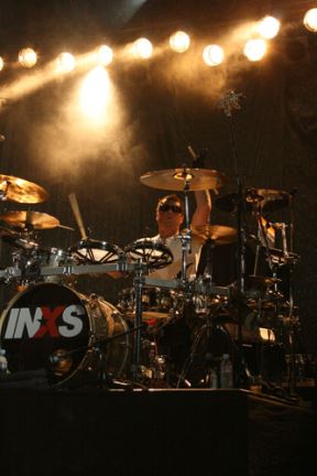 INXS u bašti SKC-a