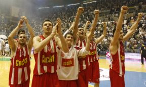Zvezda ohladila šampionske baklje Grobara