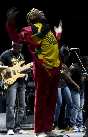 Best Of Santana