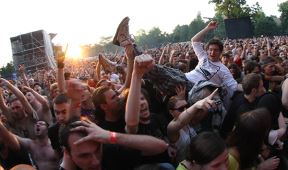 EXIT 2011, prvi dan