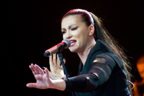 Nina Badrić u Kombank Areni