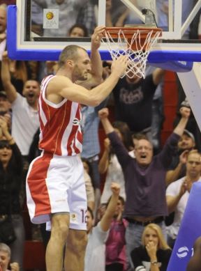 Zvezda "gazi", a on zzzZZzzZZZzzZZzzzz