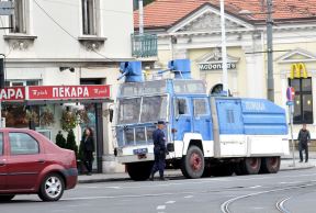 Beograd pod opsadom