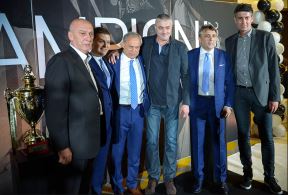 Partizan svečano proslavio titulu u hotelu "Crowne plaza" u Beogradu.