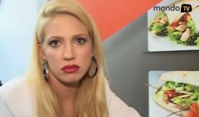 Milica Todorović i Ben Kingsli u filmu "Običan čovek"