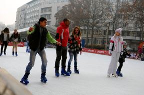 Klizalište na Trgu Nikole Pašića, otopio se led zbog visokih temperatura