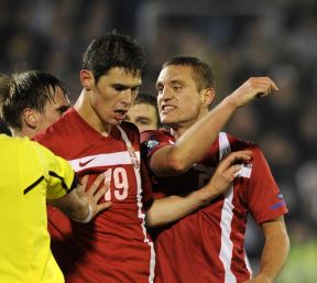Nemanja Vidić završio fudbalsku karijeru.