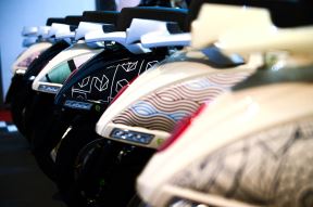 Skuteri na struju napravljeni u Srbiji - Motogrini