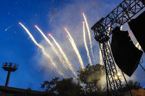 Stadion Tašmajdan rok koncert i vatromet na otvaranju