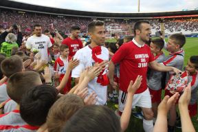 Delije: UEFA podržava terorizam FOTO