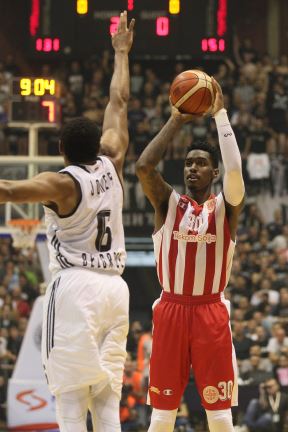 Finale plej-ofa, Partizan - Crvena zvezda 65-70, Zvezda šampion