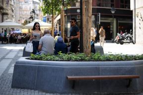 Zmaj Jovina ulica postala pešačka zona