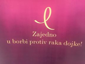 Seksi manekenka i rak, karcinom dojke, Lindex Pink