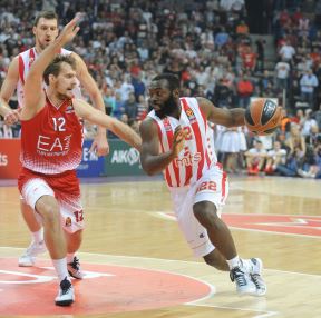 Zvezda - Milano: Serija pobeda crveno-belih u novembru