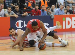 Zvezda - Milano: Serija pobeda crveno-belih u novembru