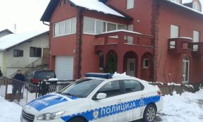 Banjaluka - Bacio bombu na automobil, ranio dvoje, pa se razneo bombom