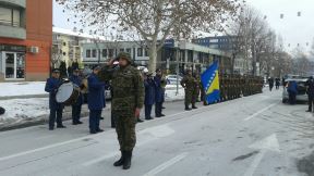RS - Dan Republike - vojnici na ulicama