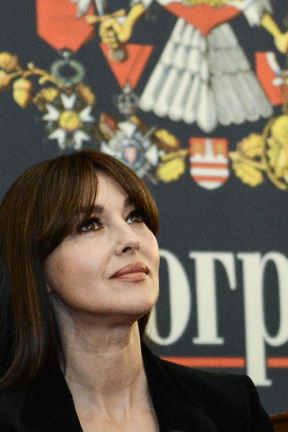 Monika Beluči stigla u Beograd, prvi je primio Siniša Mali.