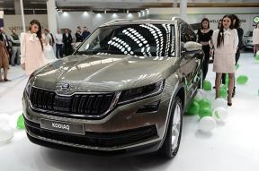 Sajam automobila 2017 - Novi modeli i cene automobila na Beogradskom sajmu FOTO