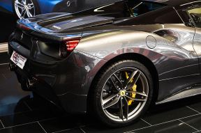 Najbrži automobil Sajam automobila u Beogradu, Ferari spajder 488