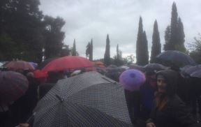 Majke koje protestuju u Crnoj Gori pokušavaju da uđu u sud