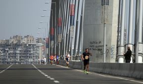 30 Beogradski maraton Olivera Jevtić i Kenijac Katam pobednici maratona
