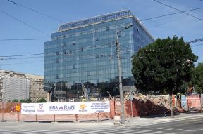 Beograd - Trg Slavija - počelo rušenje nelegalnih objekata