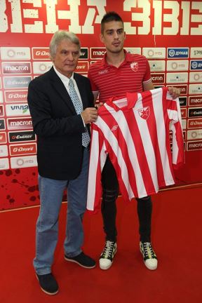Crvena zvezda - Arsenal: Veterani Crvena zvezde na stadionu Rajko Miitć (FOTO)