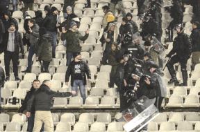 Tuča na derbiju Partizan Vučelić