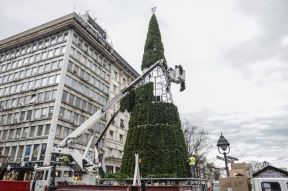 Novogodišnja jelka na Trgu Republike u Beogradu FOTO