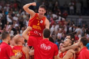 Nikola Ivanović heroj titule i pobede Budućnosti u finalu ABA lige protiv Crvene zvezde 