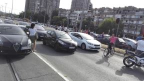 Protest zbog cene goriva u Beogradu blokada grada