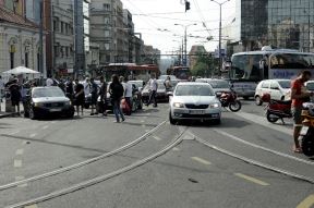 Protest zbog cene goriva blokirana Slavija