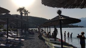 Letovanje Crna Gora cene ležaljki