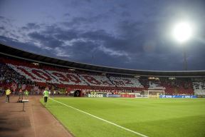 Miloš Degenek Crvena zvezda