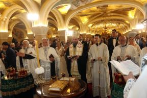 Karići svadba u Hramu Svetog Save Mirka Vasiljević na svadbi  SLIKE